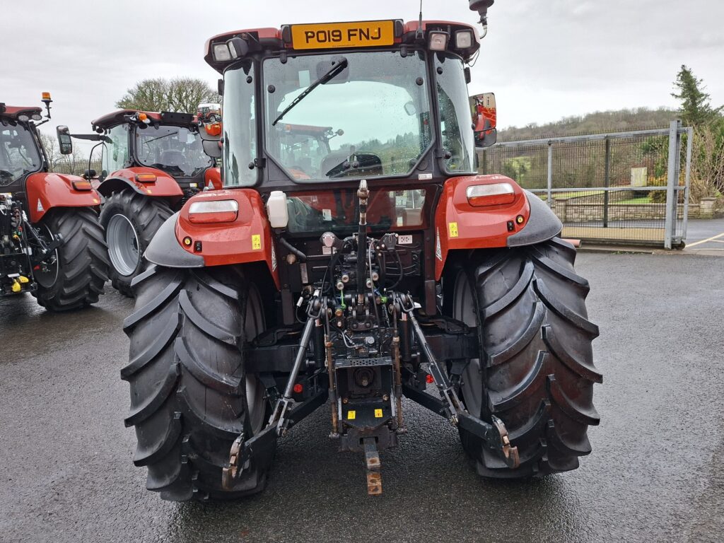 Case IH 115C – image 5