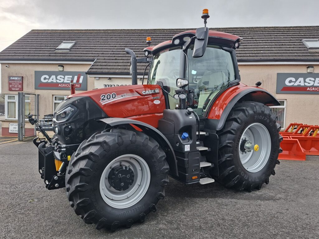 Case IH 200CVX – image 3