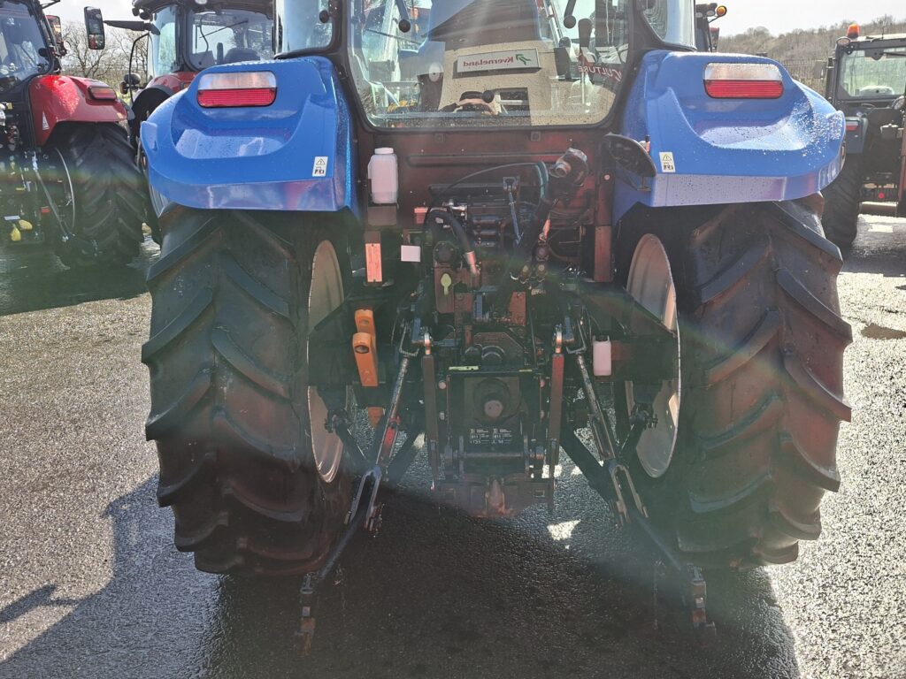 New Holland T5115 – image 6
