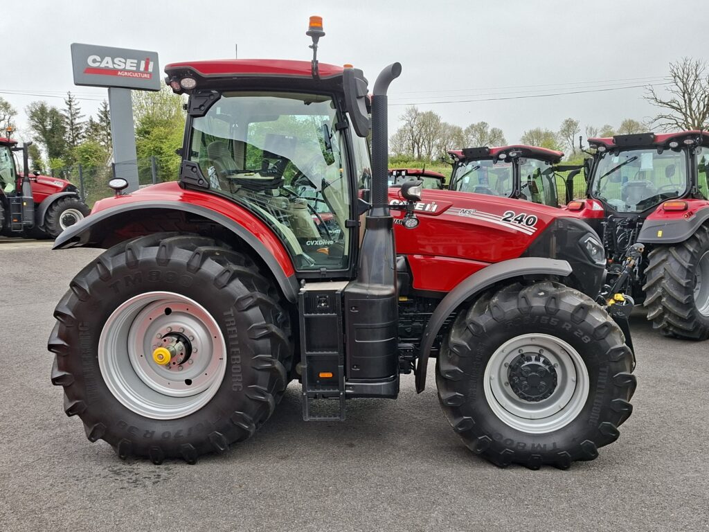 Case IH 240CVX – image 4