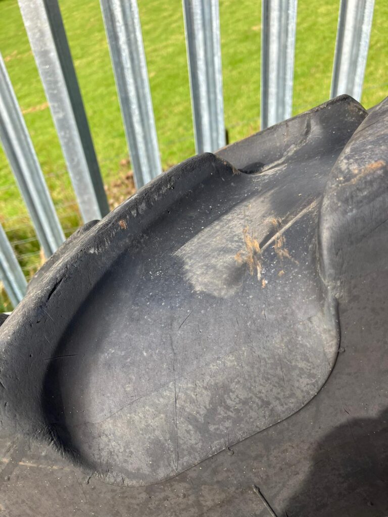 Massey Ferguson 4x Wheels To Suit MF5609 – image 8