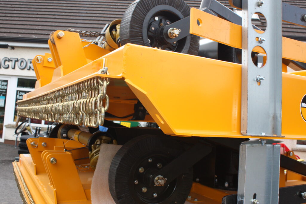 McConnel Rhino 9 – image 13