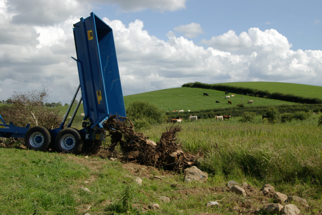 NC Engineering 300 Series Powertilt Dump Trailer – image 2