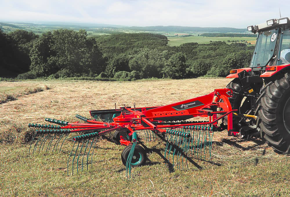Kverneland Single Rotor Rakes