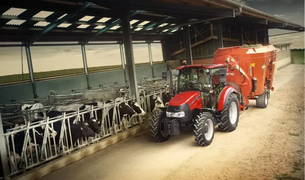 Case IH Farmall – image 4