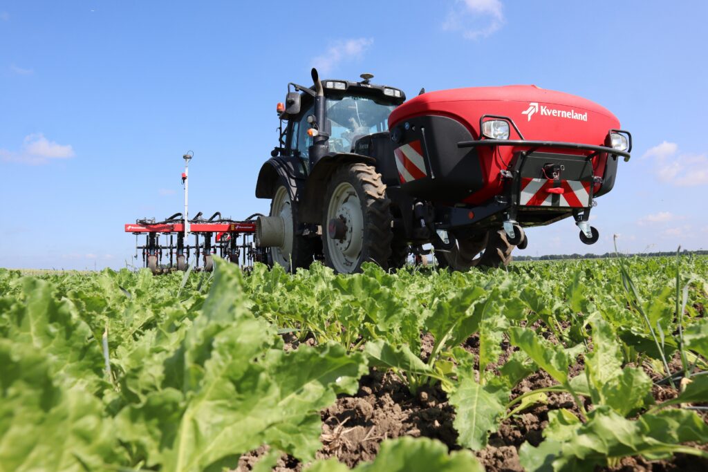 Kverneland Front Mounted Sprayers – image 8