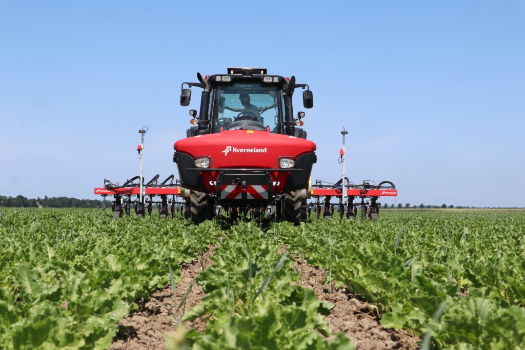Kverneland Front Mounted Sprayers – image 9