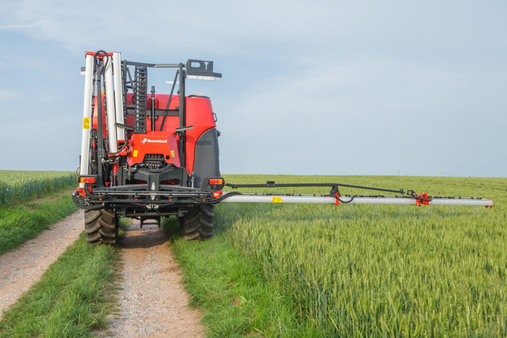 Kverneland Mounted Sprayers – image 8