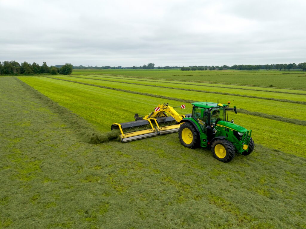 Kverneland Multi-Crop Mergers – image 4