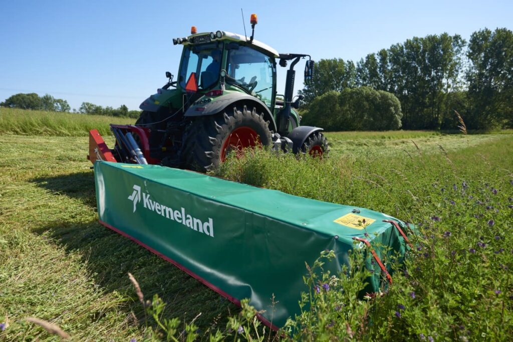 Kverneland Plain Mowers – image 9