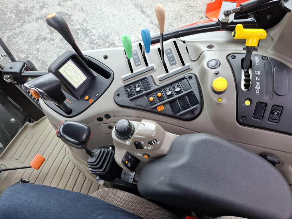 Case IH MAXXUM 125 – image 7