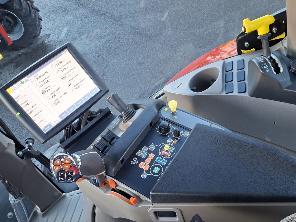 Case IH 160CVX – image 8