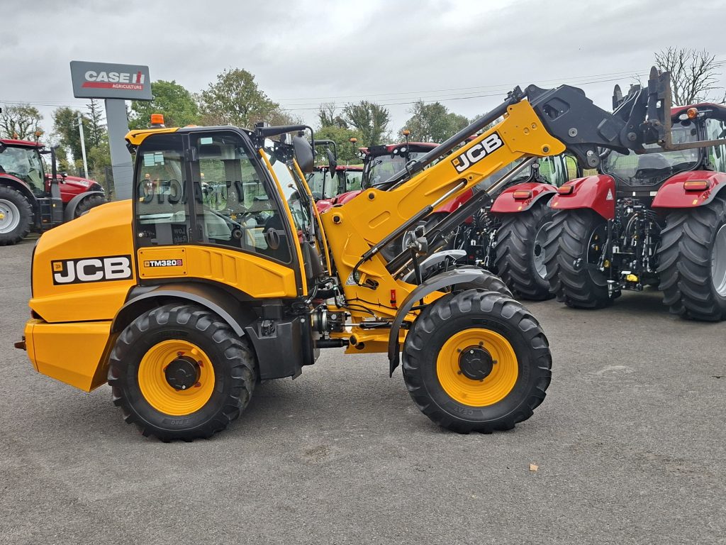 JCB 320S – image 4