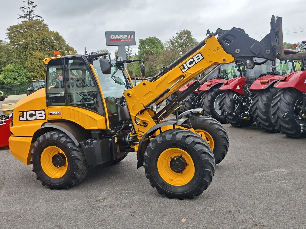 JCB 320S – image 2
